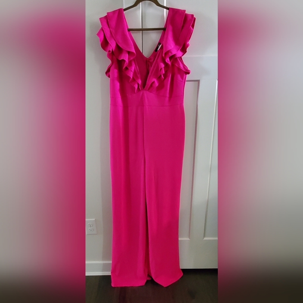 Fashion Nova sleeveless knit pink ruffled jumpsuit in size 2X